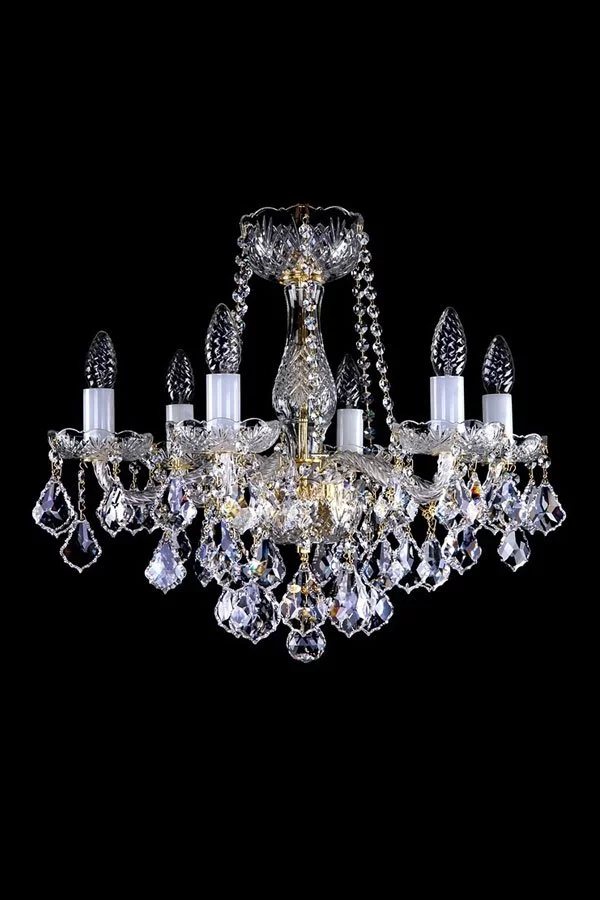   
                        
                        Кришталева люстра ARTGLASS (Чехія) 92947    
                         У стилі Класика.  
                        Тип джерела світла: світлодіодна лампа, змінна.                         Форма: Коло.                         Кольори плафонів і підвісок: Прозорий.                         Матеріал: Кришталь.                          фото 1