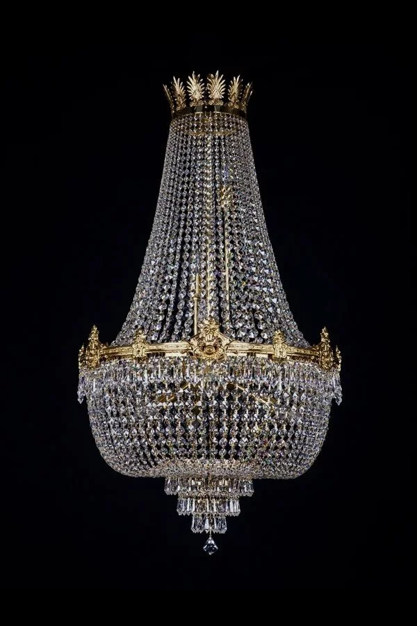   
                        
                        Кришталева люстра ARTGLASS (Чехія) 92958    
                         У стилі Класика.  
                        Тип джерела світла: світлодіодна лампа, змінна.                         Форма: Коло.                         Кольори плафонів і підвісок: Прозорий.                         Матеріал: Кришталь.                          фото 1
