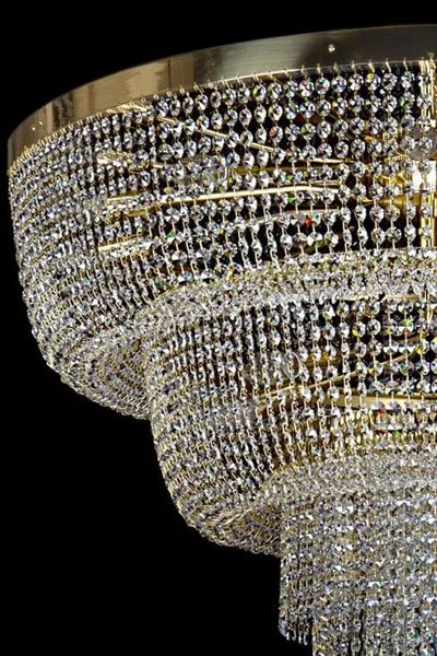   
                        
                        Кришталева люстра ARTGLASS (Чехія) 92983    
                         У стилі Арт-деко.  
                        Тип джерела світла: світлодіодна лампа, змінна.                         Форма: Коло.                         Кольори плафонів і підвісок: Прозорий.                         Матеріал: Кришталь.                          фото 2