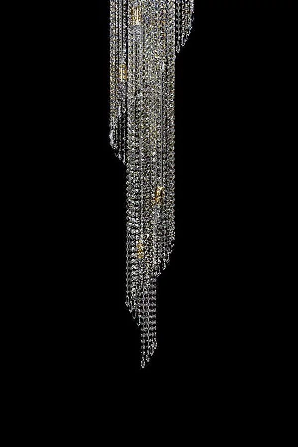   
                        
                        Кришталева люстра ARTGLASS (Чехія) 92983    
                         У стилі Арт-деко.  
                        Тип джерела світла: світлодіодна лампа, змінна.                         Форма: Коло.                         Кольори плафонів і підвісок: Прозорий.                         Матеріал: Кришталь.                          фото 4