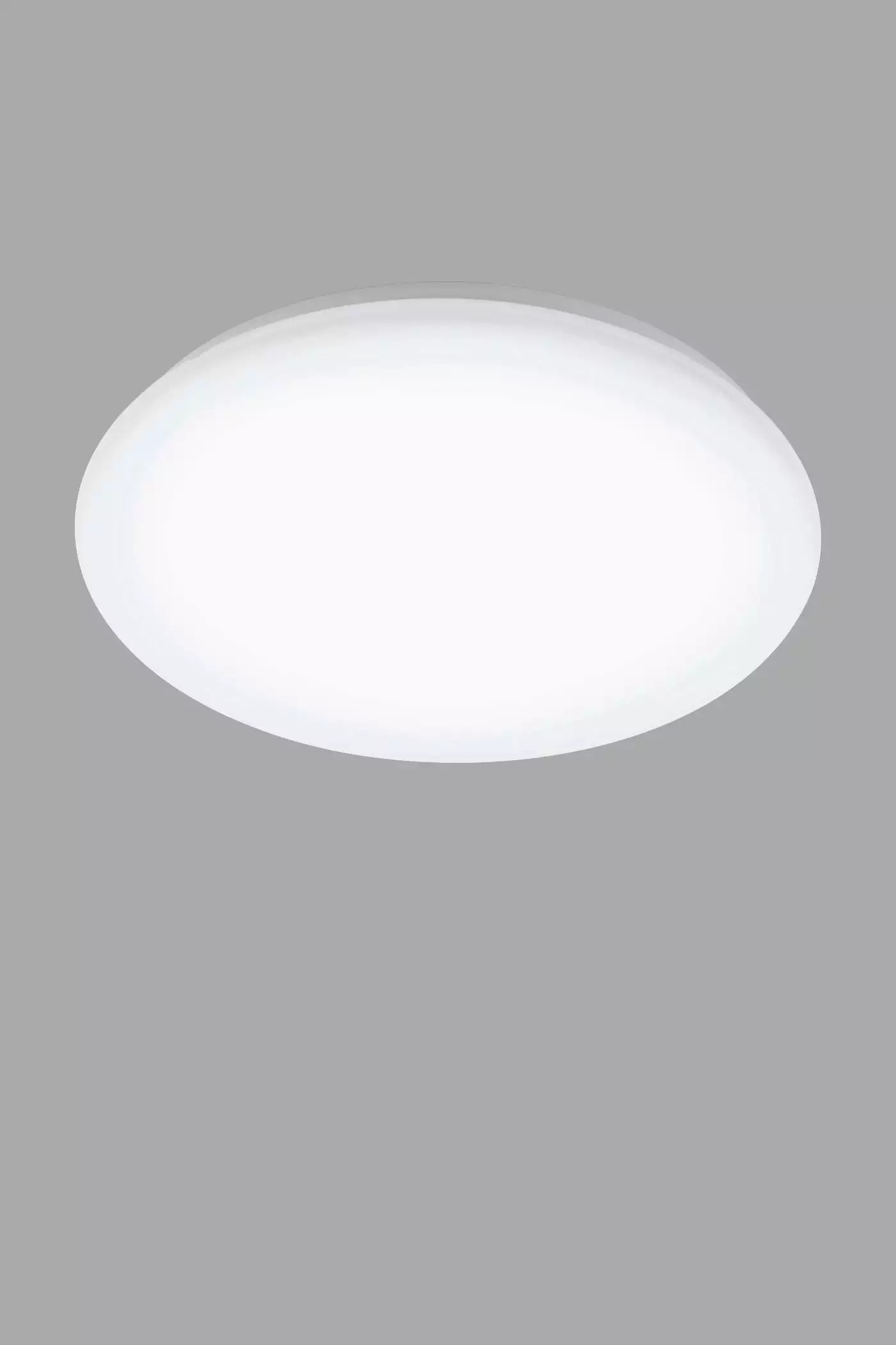   
                        Світильник стельовий EGLO (Австрія) 93453    
                         у стилі хай-тек.  
                        Тип джерела світла: вбудовані світлодіоди led.                         Форма: коло.                         Кольори плафонів і підвісок: білий.                         Матеріал: пластик.                          фото 1