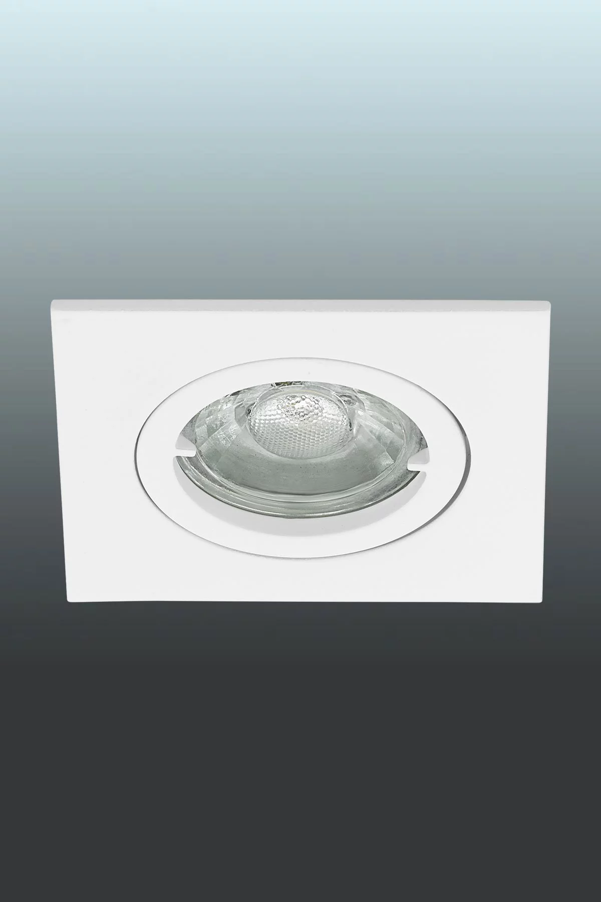   
                        Точечный светильник EGLO  (Австрия) 93498    
                         в стиле Хай-тек.  
                        Тип источника света: светодиодная лампа, сменная.                         Форма: Квадрат.                                                                          фото 1