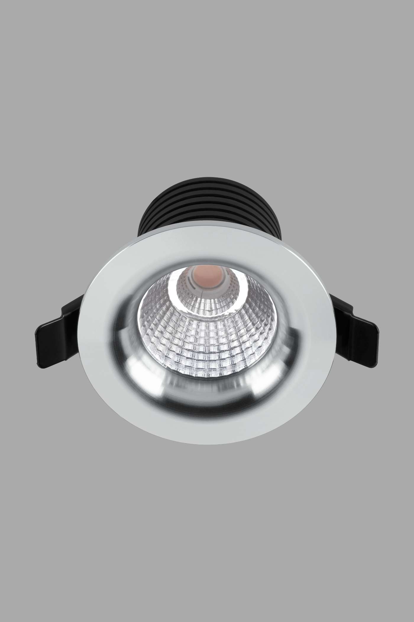   
                        Точковий світильник EGLO (Австрія) 93532    
                         у стилі хай-тек.  
                        Тип джерела світла: вбудовані світлодіоди led.                         Форма: коло.                                                                          фото 1