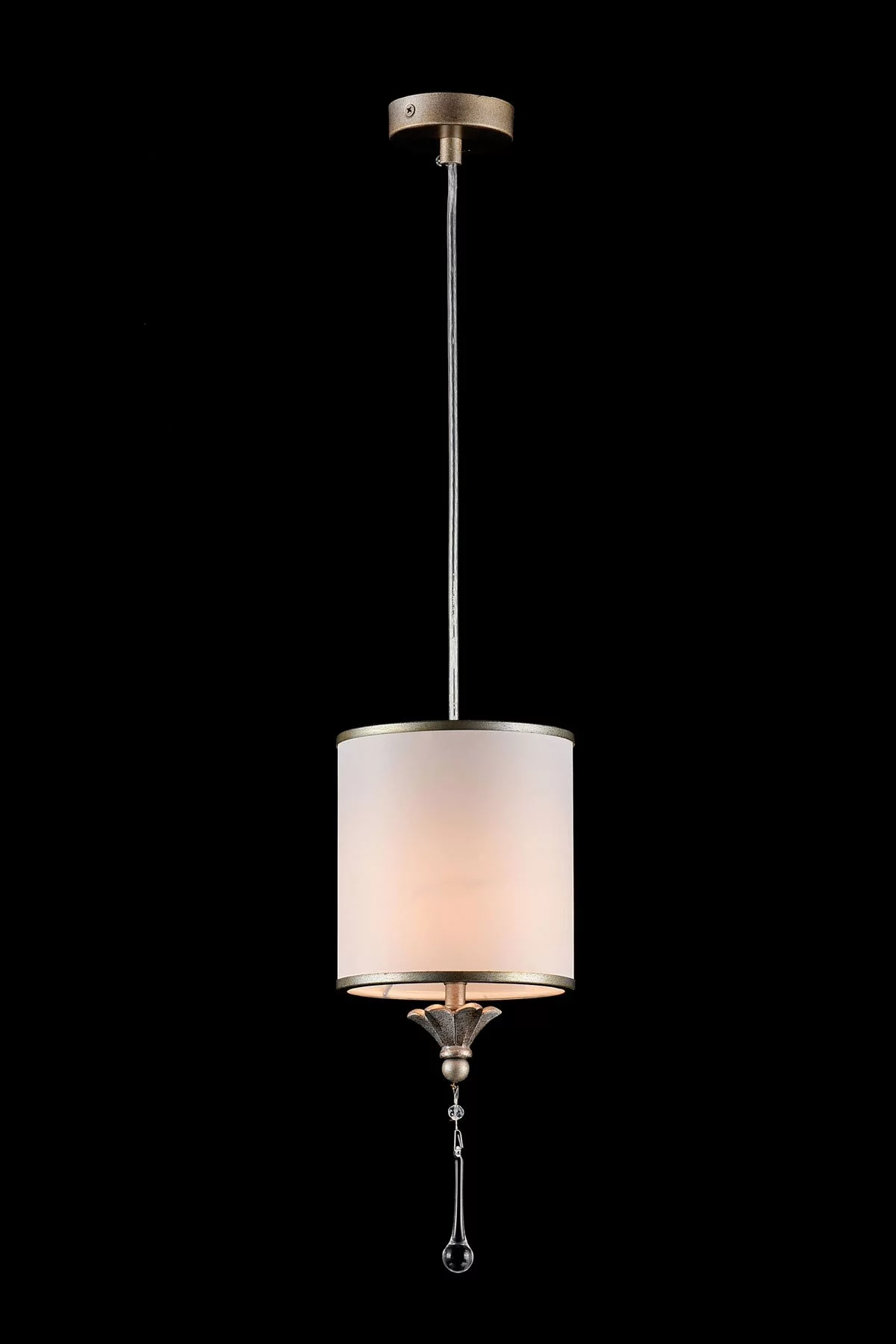  
                        
                        Люстра MAYTONI (Німеччина) 95685    
                         у стилі Модерн.  
                        Тип джерела світла: світлодіодна лампа, змінна.                         Форма: Циліндр.                         Кольори плафонів і підвісок: Білий.                         Матеріал: Тканина, Пластик.                          фото 2