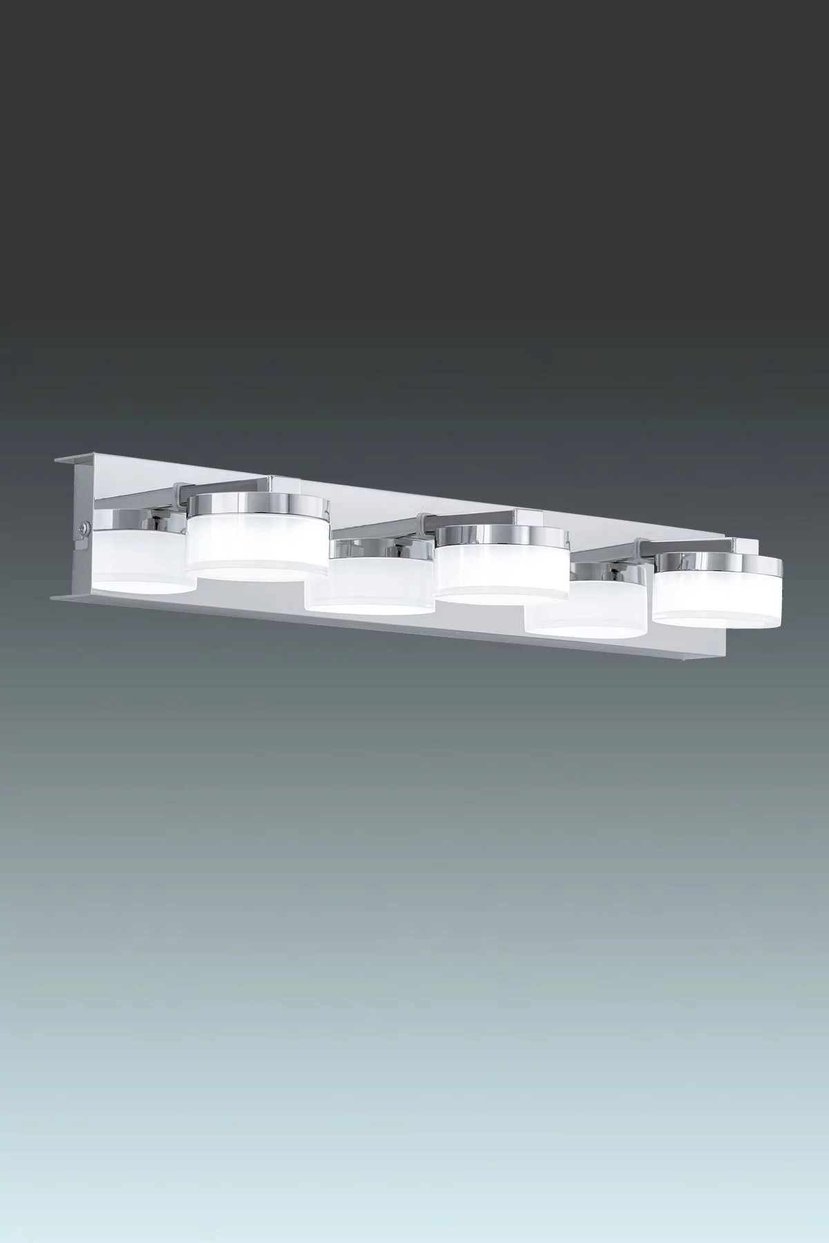   
                        
                        Подсветка для ванной EGLO (Австрия) 95985    
                         в стиле Модерн.  
                        Тип источника света: встроенный led-модуль, несъемный.                                                 Цвета плафонов и подвесок: Прозрачный.                         Материал: Пластик.                          фото 1