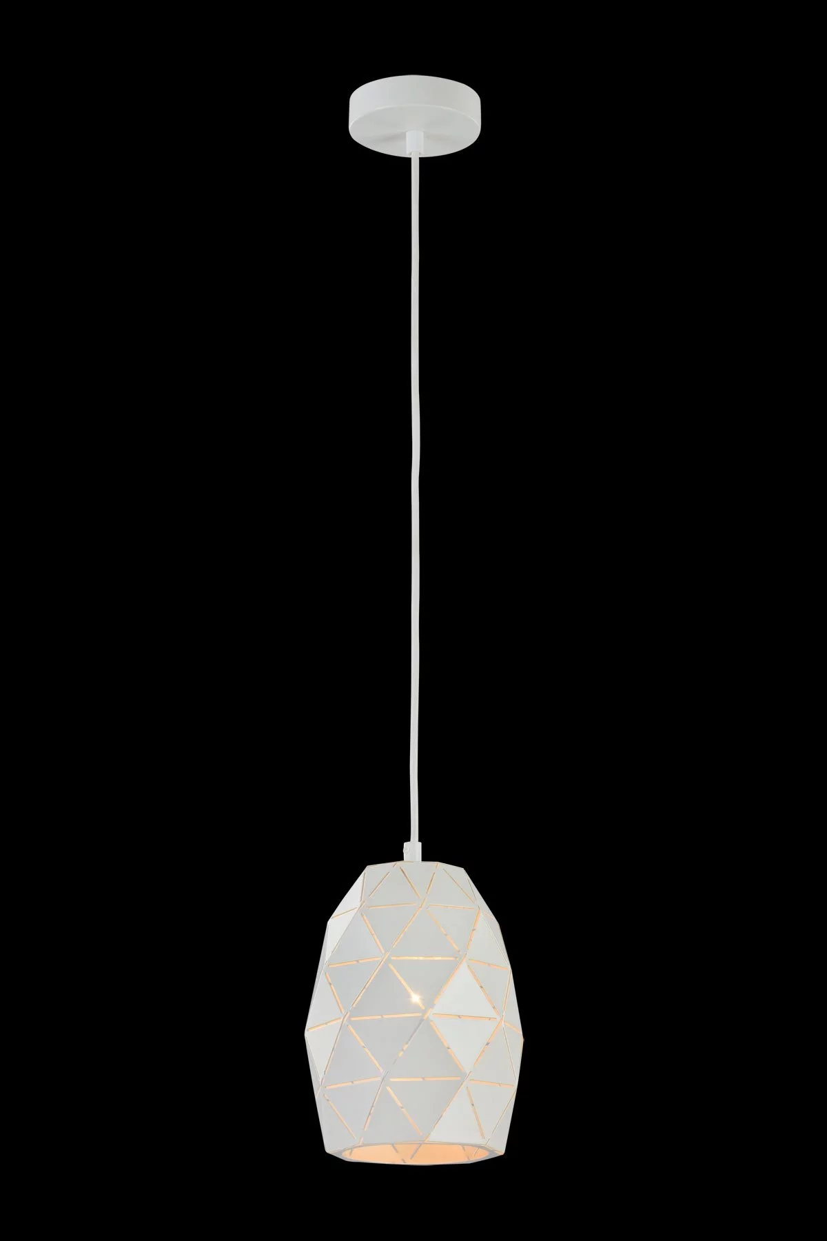   
                        
                        Люстра MAYTONI (Германия) 96934    
                         в стиле Хай-тек, Скандинавский.  
                        Тип источника света: светодиодная лампа, сменная.                         Форма: Круг.                         Цвета плафонов и подвесок: Белый.                         Материал: Металл.                          фото 2