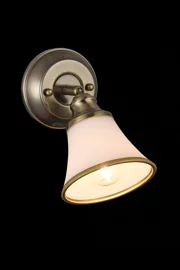   
                        
                        Бра FREYA (Німеччина) 97099    
                         у стилі Класика.  
                        Тип джерела світла: світлодіодна лампа, змінна.                                                 Кольори плафонів і підвісок: Білий.                         Матеріал: Скло.                          фото 1