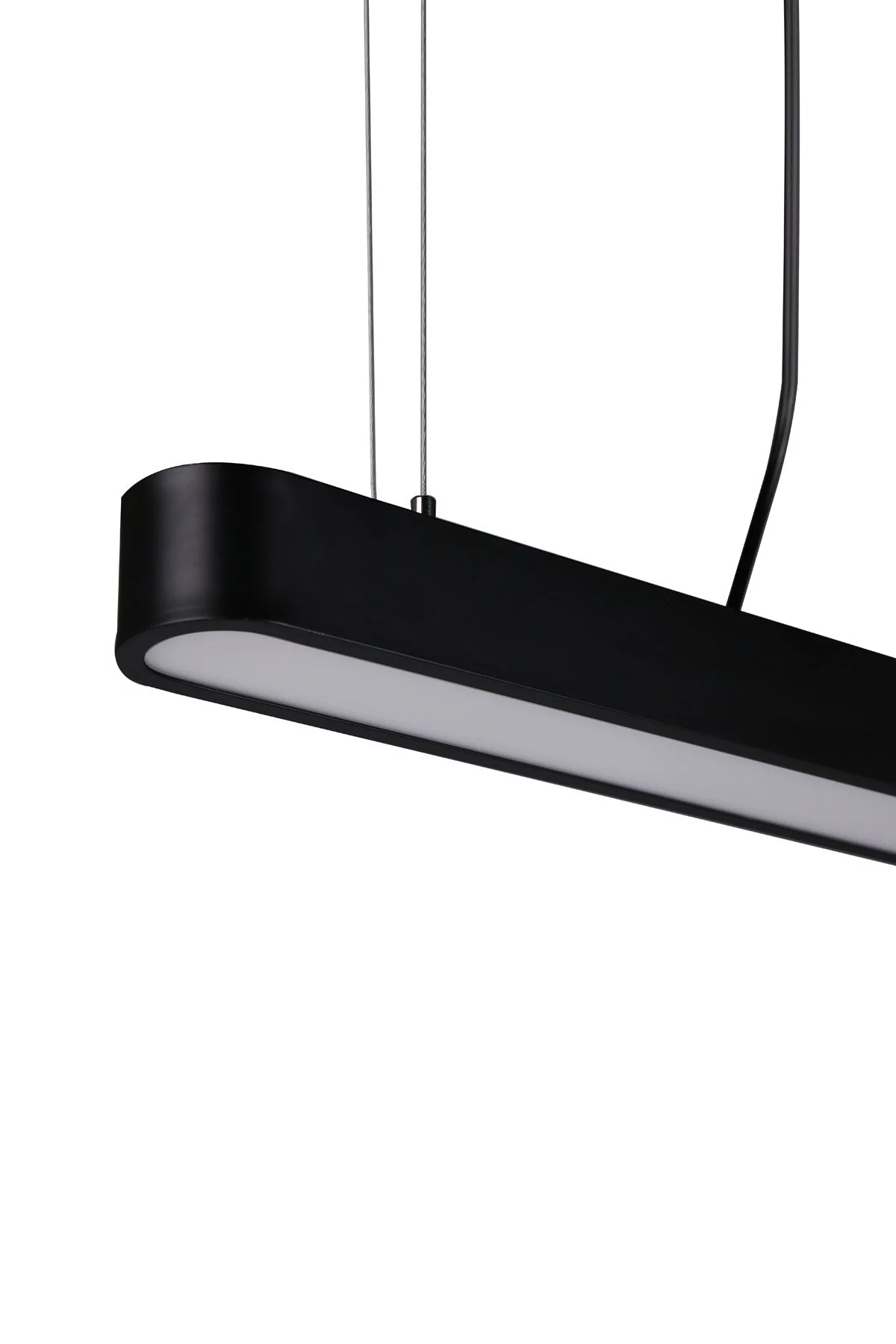   
                        
                        Люстра LAGUNA LIGHTING (Украина) 97192    
                         В стиле Хай-тек.  
                        Тип источника света: встроенный led-модуль, несъемный.                         Форма: Прямоугольник.                         Цвета плафонов и подвесок: Черный, Белый.                         Материал: Пластик.                          фото 3