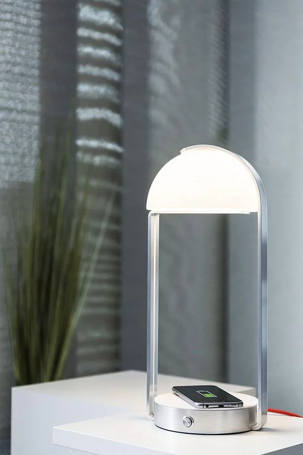   
                        Настільна лампа SLV (Німеччина) 98586    
                         у стилі Хай-тек.  
                        Тип джерела світла: вбудований led-модуль, незмінний.                                                 Кольори плафонів і підвісок: Білий.                         Матеріал: Скло.                          фото 4